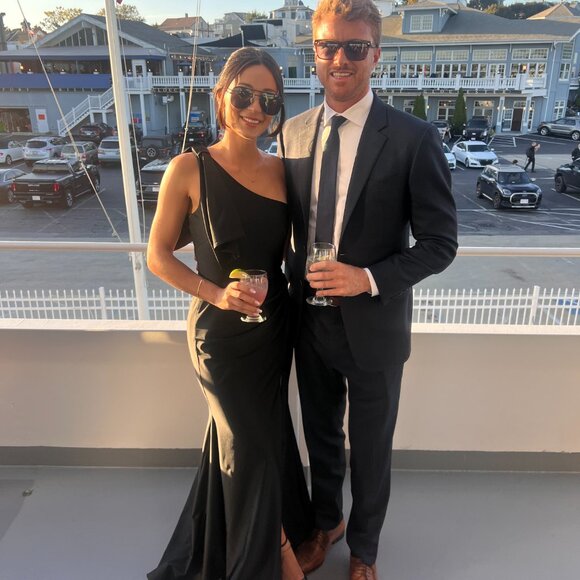 Cascading Bow One-Shoulder Stretch Satin Mermaid Dress w. Slight Train in Black - Picture 3 of 3